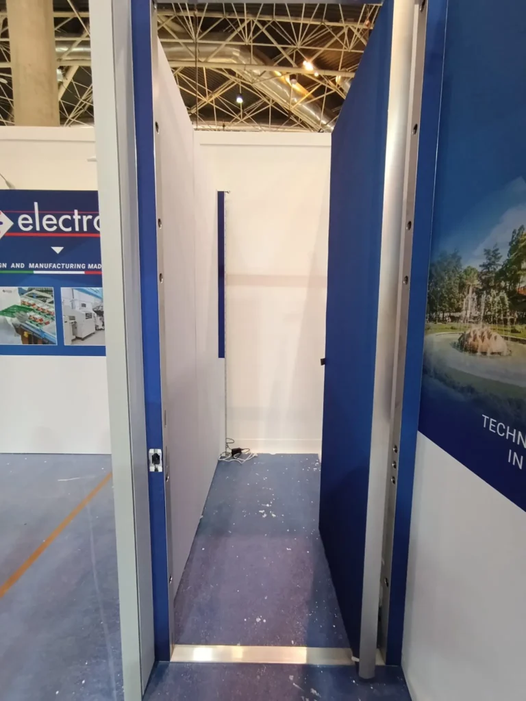 Stand Electroil feria efiaquia valencia 2025 01